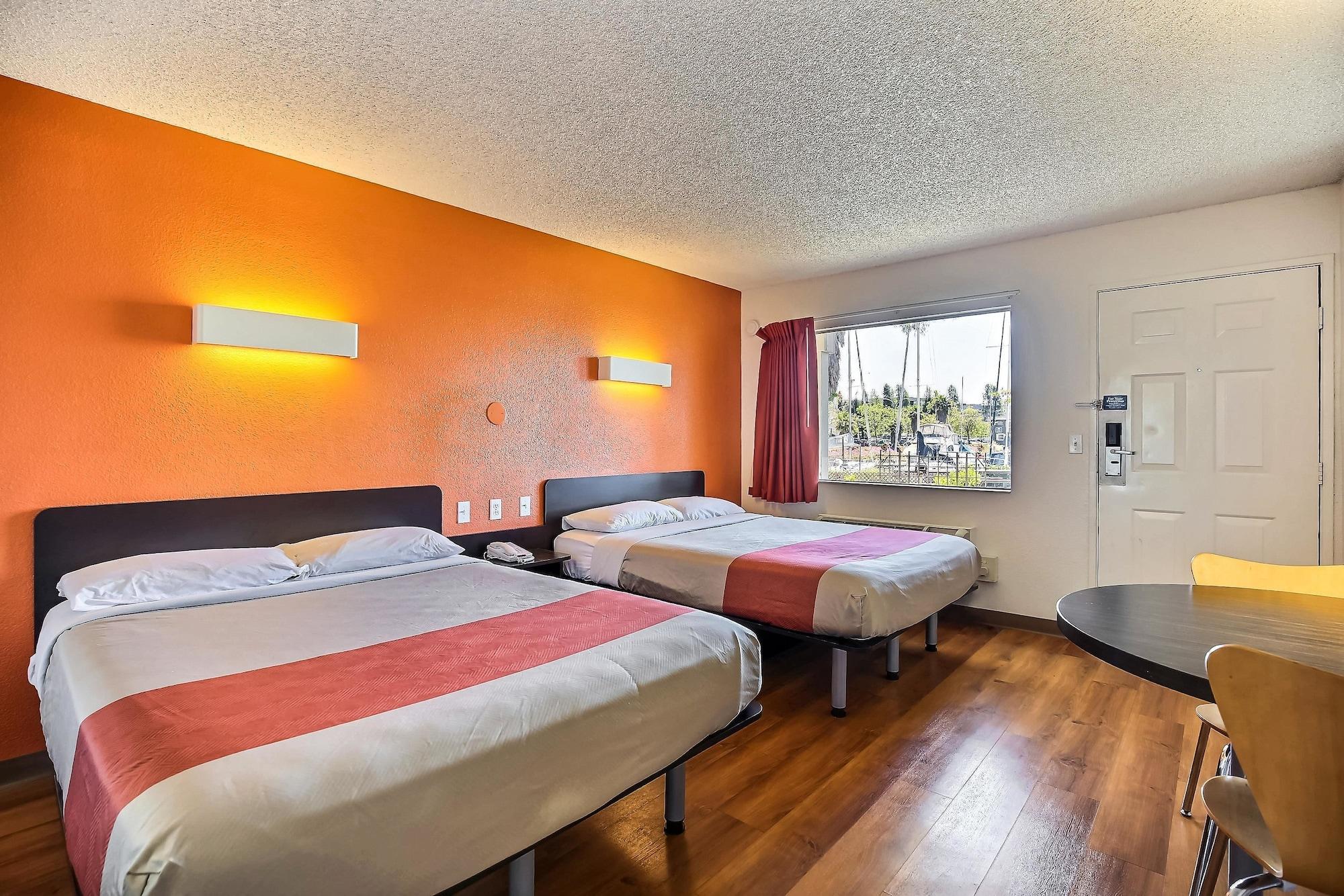 Motel 6-Oakland, Ca - Embarcadero ภายนอก รูปภาพ