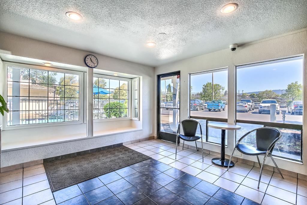 Motel 6-Oakland, Ca - Embarcadero ภายนอก รูปภาพ