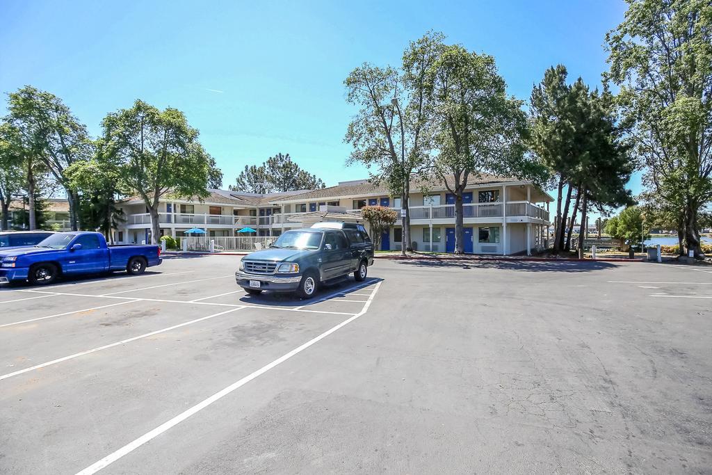 Motel 6-Oakland, Ca - Embarcadero ภายนอก รูปภาพ