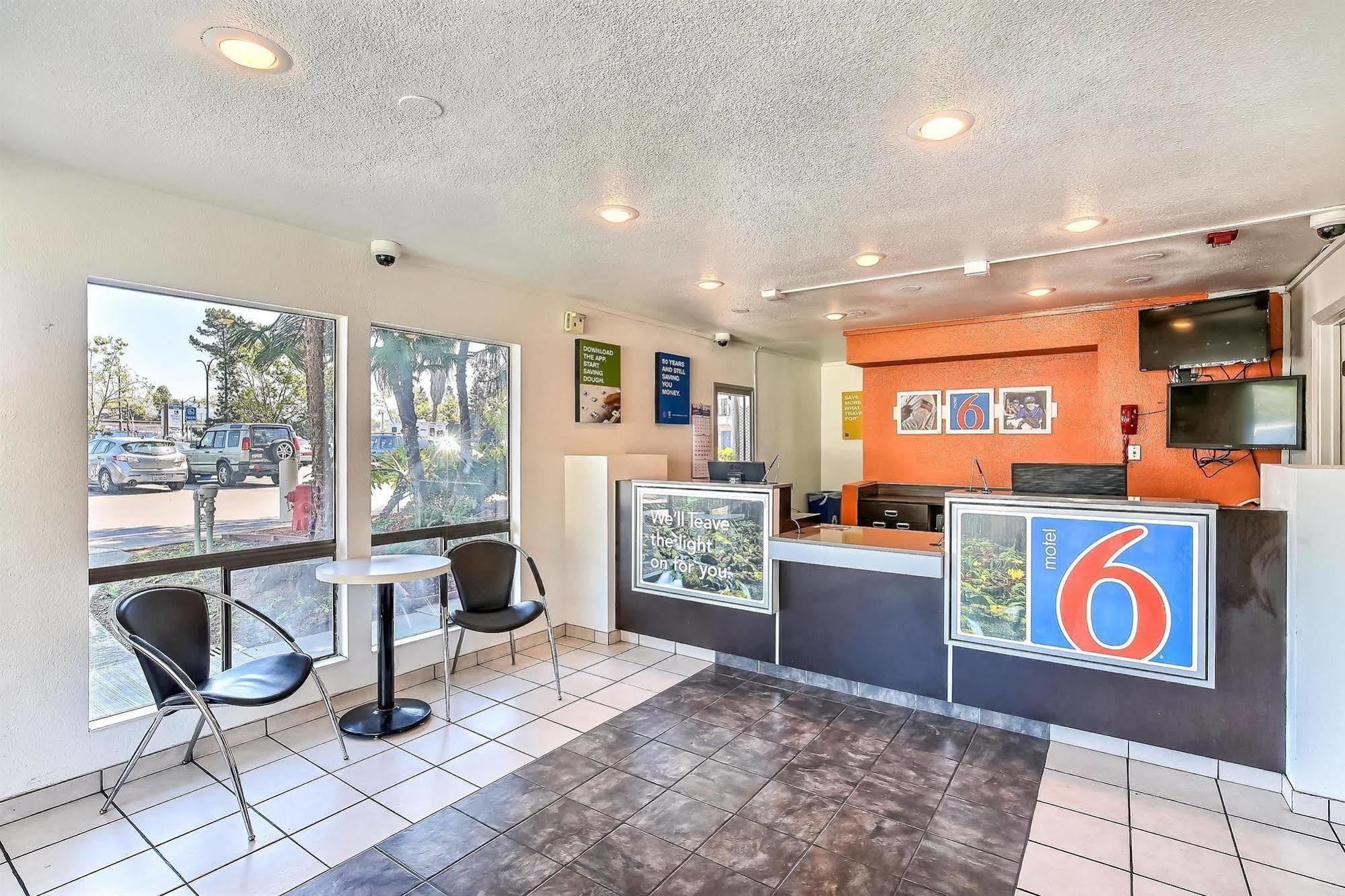 Motel 6-Oakland, Ca - Embarcadero ภายนอก รูปภาพ