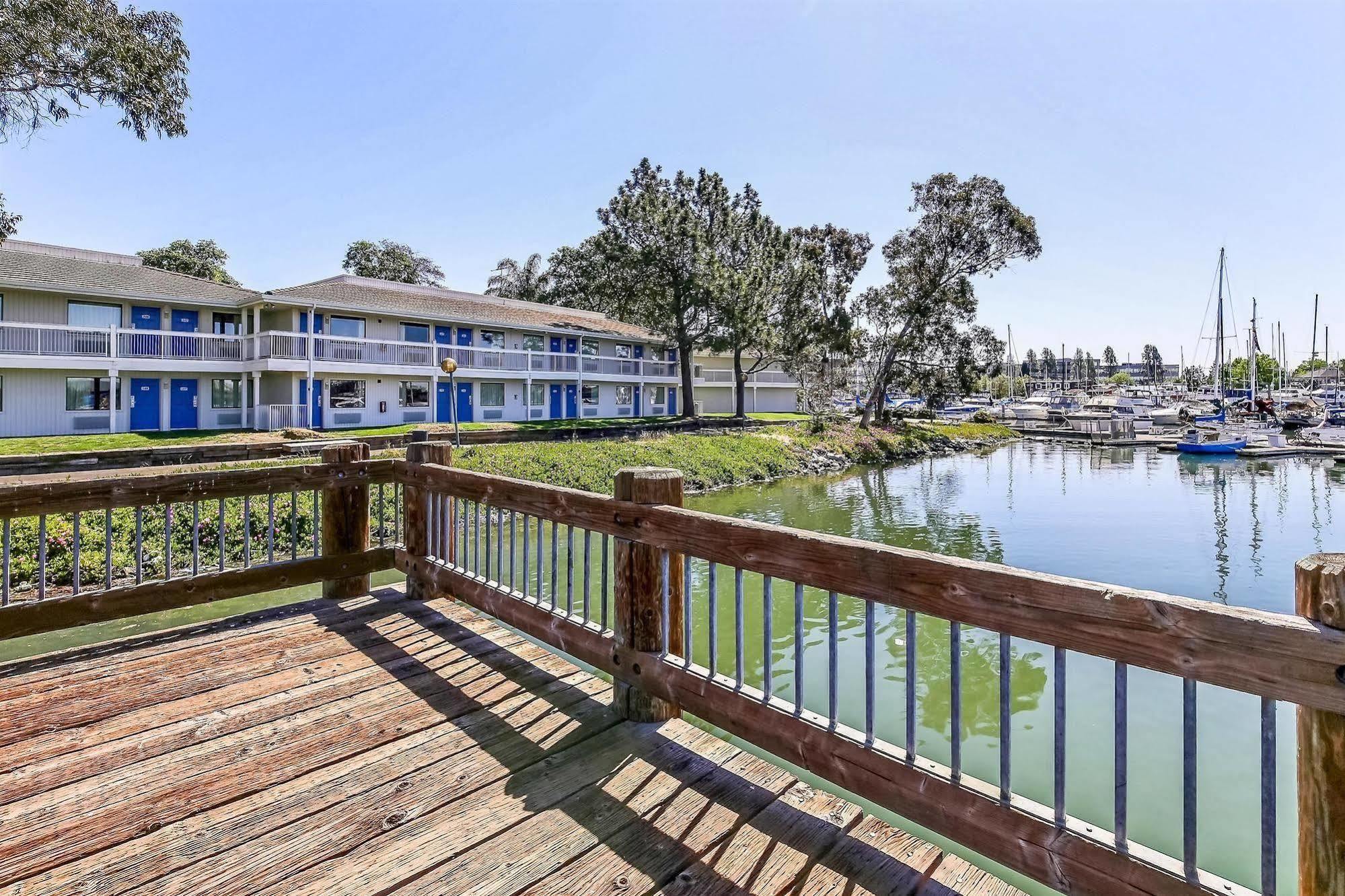 Motel 6-Oakland, Ca - Embarcadero ภายนอก รูปภาพ